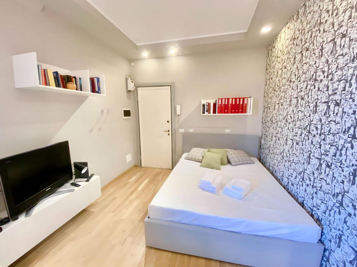 Appartamento Viale Umbria Colorful And Cosy Studio Milano Esterno foto